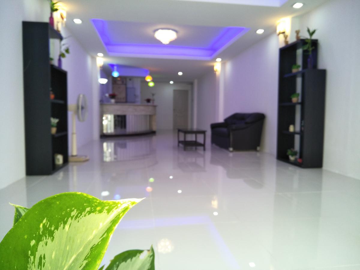 The Chillax Pattaya Hotel Exterior foto
