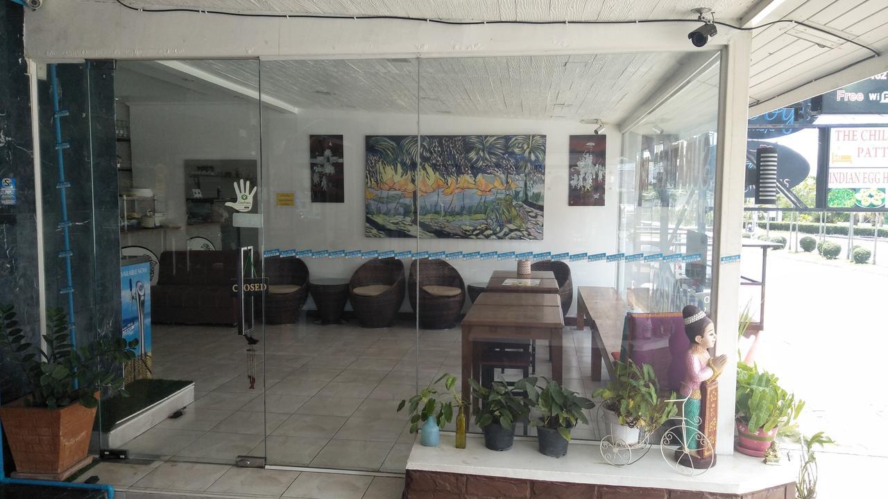 The Chillax Pattaya Hotel Exterior foto