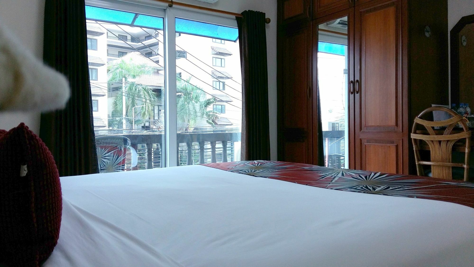 The Chillax Pattaya Hotel Exterior foto