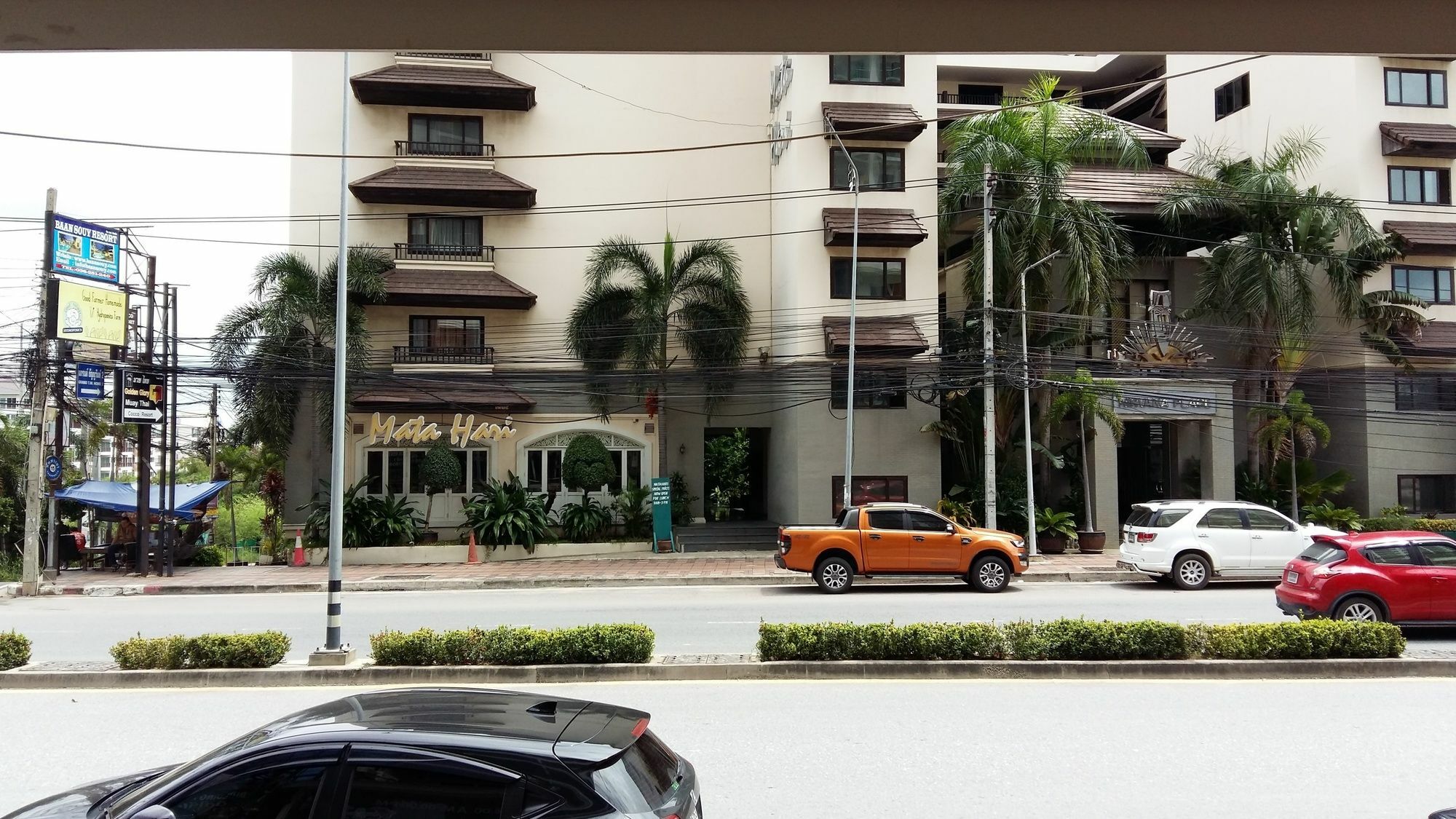 The Chillax Pattaya Hotel Exterior foto