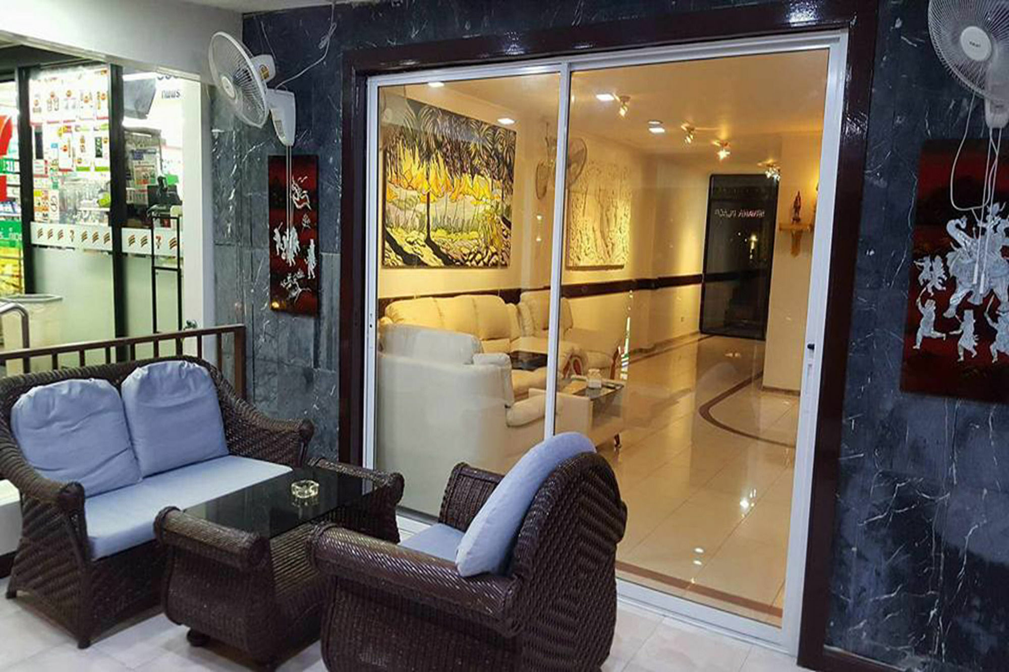 The Chillax Pattaya Hotel Exterior foto
